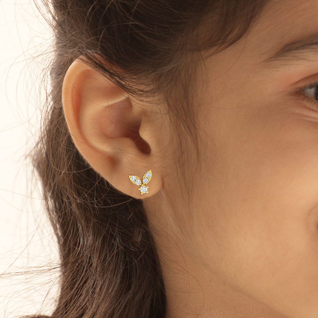 Little Wondr Glittering grandeur earrings