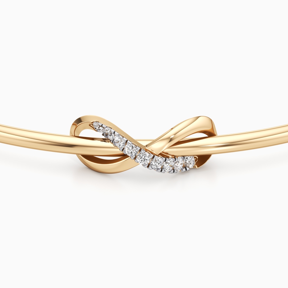 Infinite Love Knot Bracelet in Yellow 14K Gold