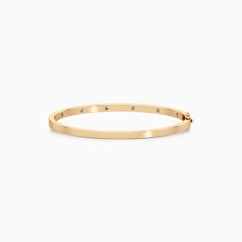 Subtle Romane Bangle in Yellow 14k Gold